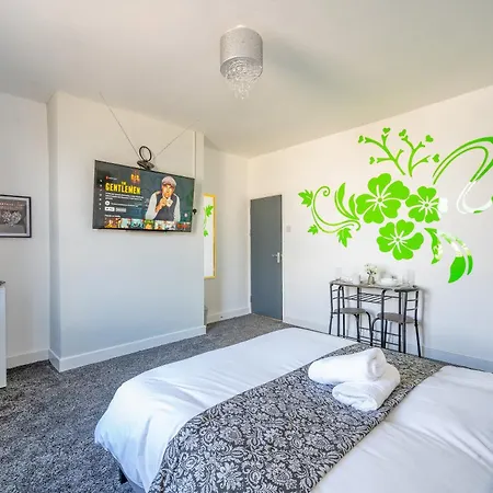 *rc246*for Your Relaxed & Cosy + Free Parking Homestay szállás *